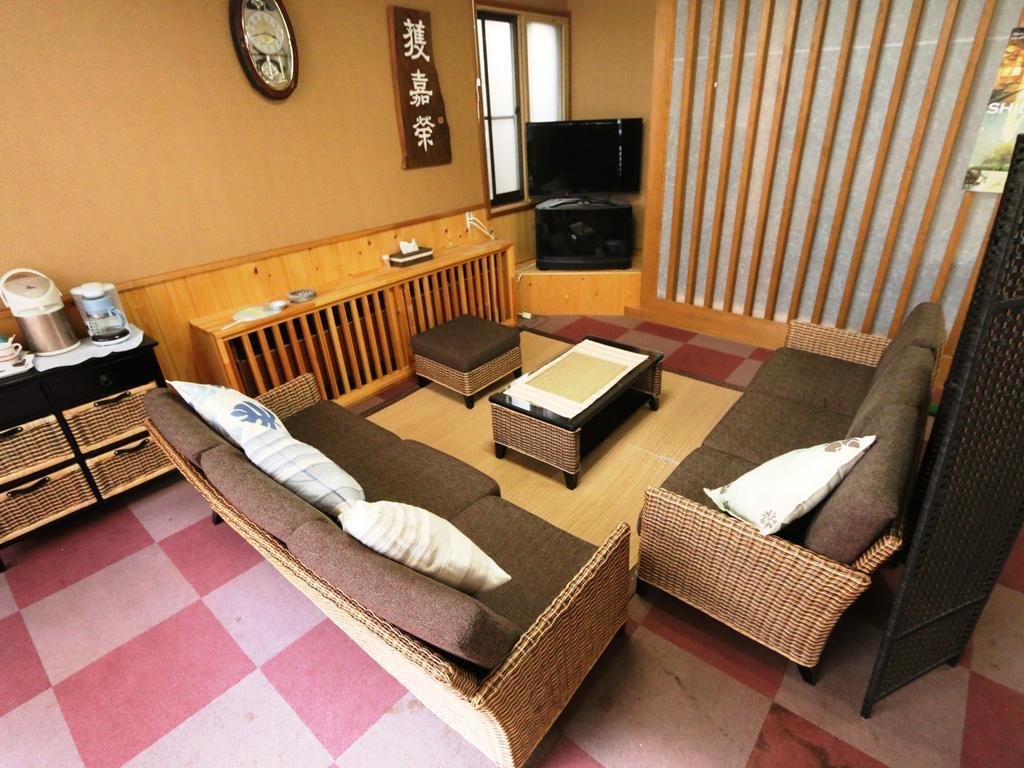 Kaneki Hotel Yamanouchi  Bagian luar foto